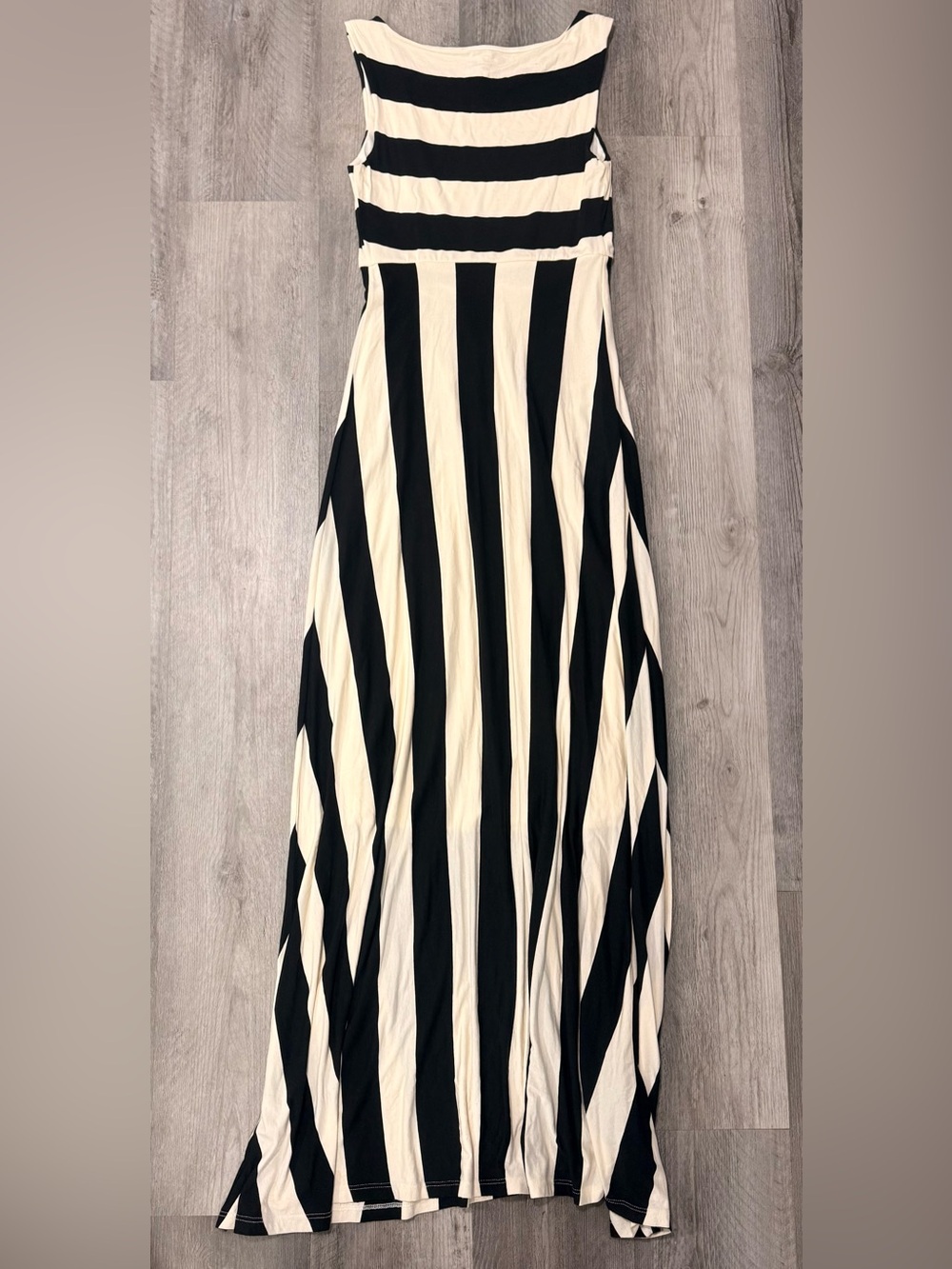 Black and White Vertical Stripe Strapless Maxi Dress - Picture 5 of 5